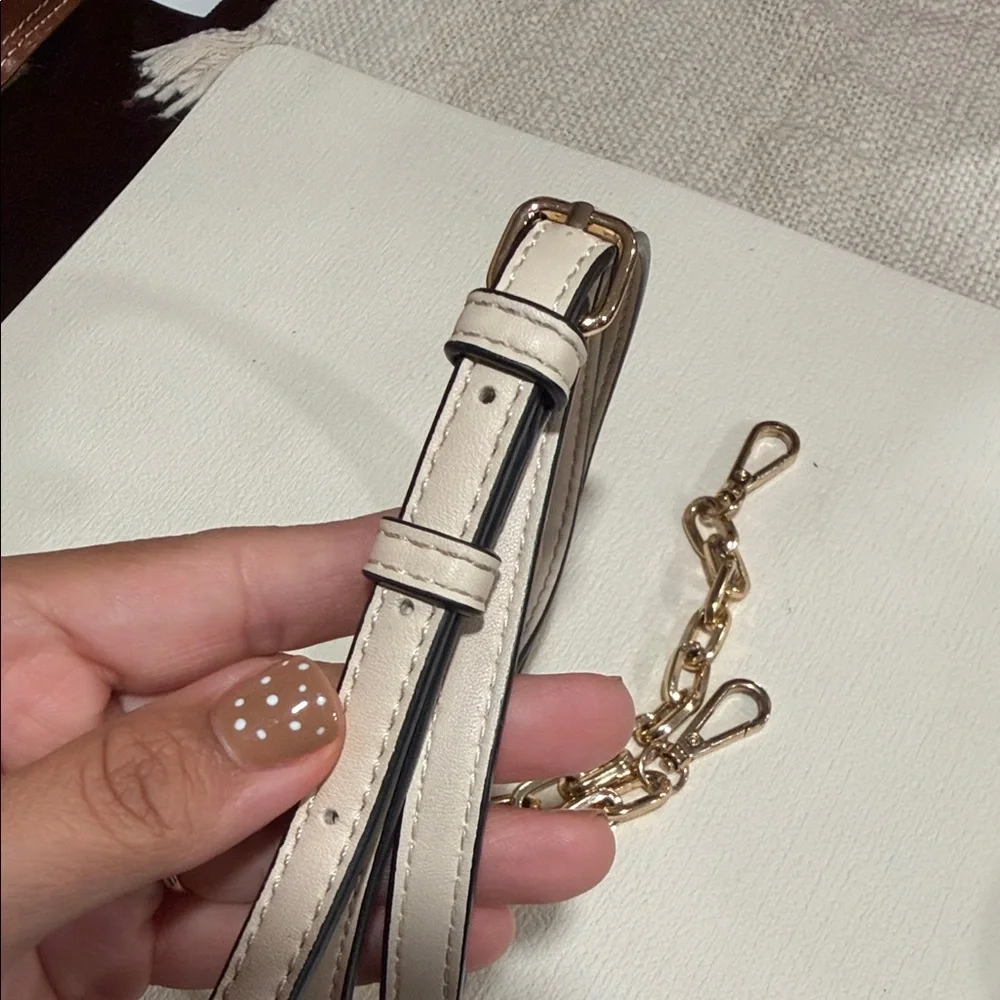 Source Unknown detachable leather